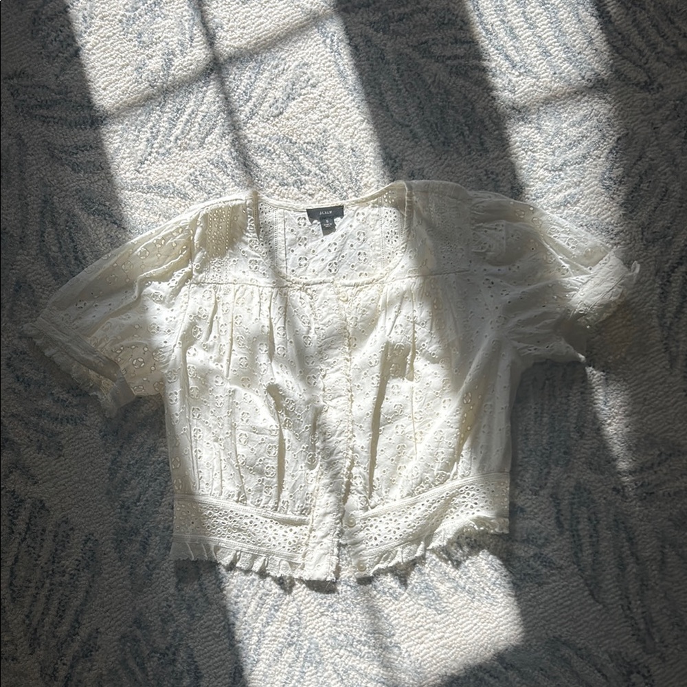 White/Off white Eyelet Lace Cropped Blouse